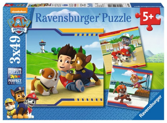 ravensburger heroes with coats 3x49 01