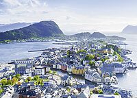 Above Ålesund (1000 bita)