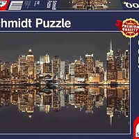 New York skyline at night (1500 bita)