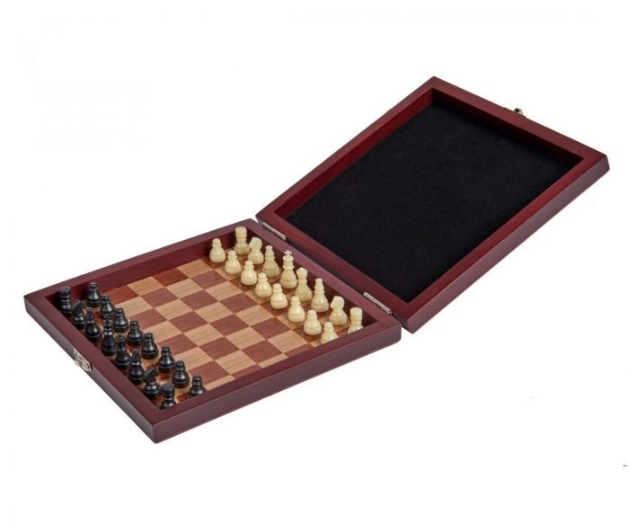 noris deluxe magnetic chess in wooden box 02 scaled
