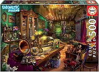Antic attic (500 bita)