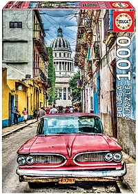 Vintage car in old Havana (1000 bita)