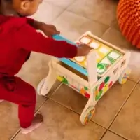 Wooden shape sorting grocery cart - Image 6