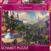 Sleeping Beauty in the enchanted light (1000 bita)