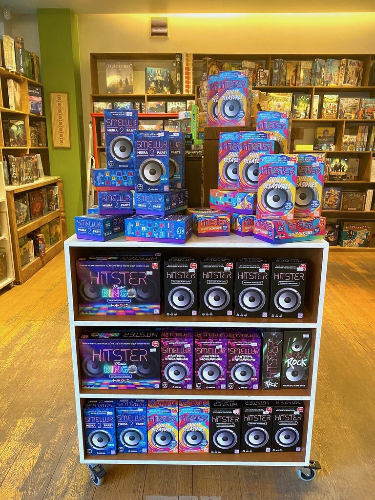 Ný íslensk spil á árinu 2025 — Hitster serían bætti við sig þremur titlum.